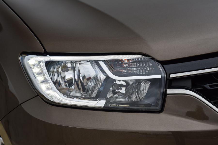 Детали экстерьера Renault Sandero 2017 года  (ZA) (фото 4 из 5)